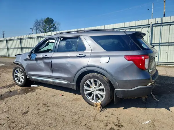 1FMSK7DH0MGA23895 2021 FORD EXPLORER - Image 2