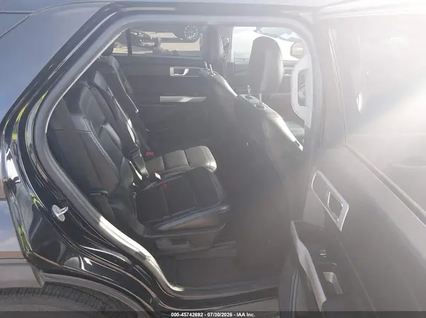 1FMSK7DH0MGB95246 2021 FORD EXPLORER - Image 8