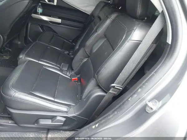 1FMSK7DH0MGC04060 2021 FORD EXPLORER - Image 8
