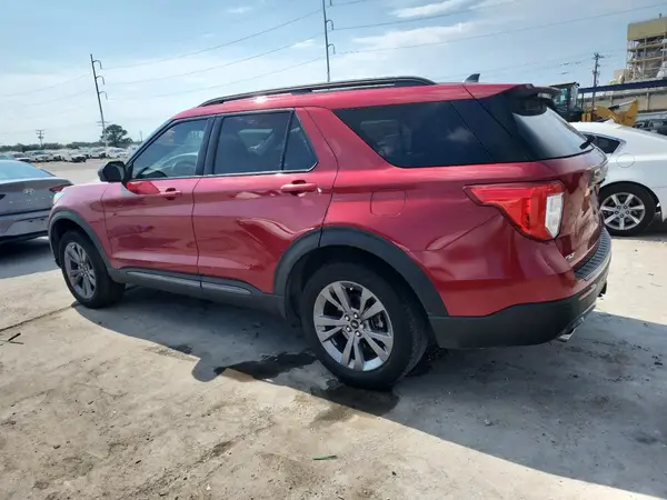 1FMSK7DH0NGA08895 2022 FORD EXPLORER - Image 2