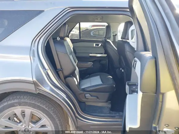 1FMSK7DH0NGA10906 2022 FORD EXPLORER - Image 8