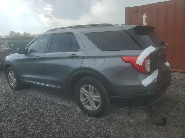 1FMSK7DH0NGA71575 2022 FORD EXPLORER - Image 2