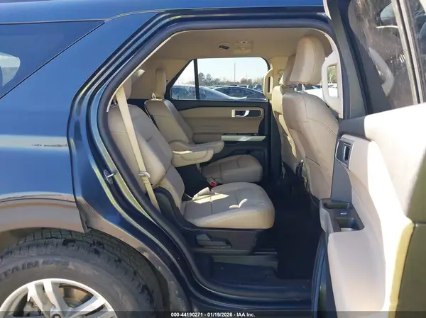 1FMSK7DH0NGB00427 2022 FORD EXPLORER - Image 8