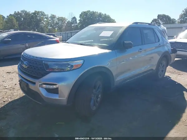 1FMSK7DH0NGB34979 2022 FORD EXPLORER - Image 2