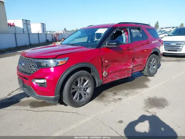 1FMSK7DH0NGB40877 2022 FORD EXPLORER - Image 2