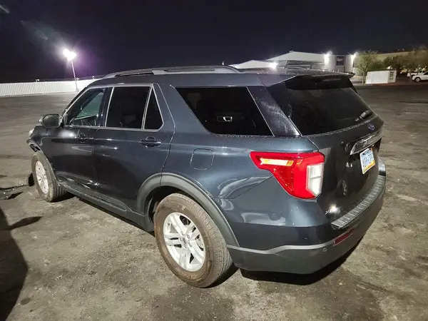 1FMSK7DH0NGB67447 2022 FORD EXPLORER - Image 2