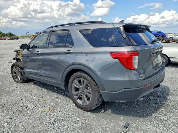 1FMSK7DH0NGB73071 2022 FORD EXPLORER - Image 2