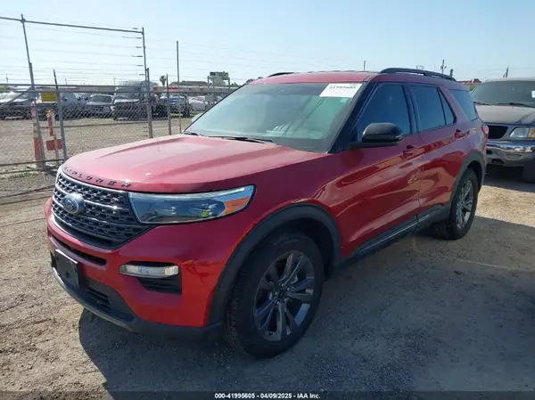 1FMSK7DH0NGC25010 2022 FORD EXPLORER - Image 2