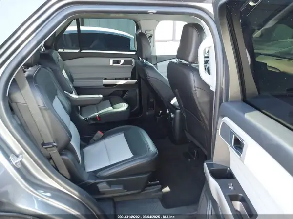 1FMSK7DH0NGC28344 2022 FORD EXPLORER - Image 8