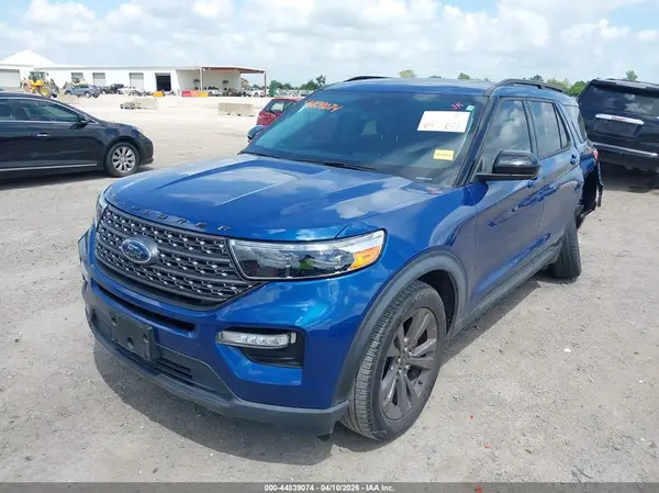 1FMSK7DH0NGC50179 2022 FORD EXPLORER - Image 2