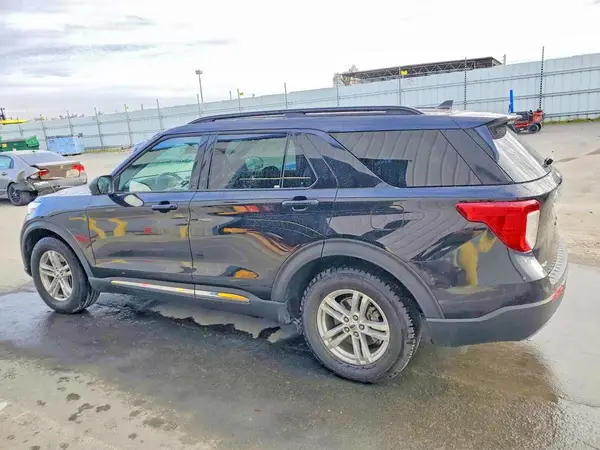 1FMSK7DH0PGA57887 2023 FORD EXPLORER - Image 2