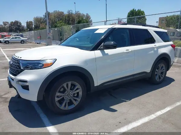 1FMSK7DH0PGB86535 2023 FORD EXPLORER - Image 2