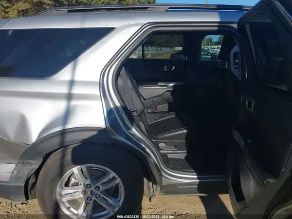 1FMSK7DH0PGB91041 2023 FORD EXPLORER - Image 8