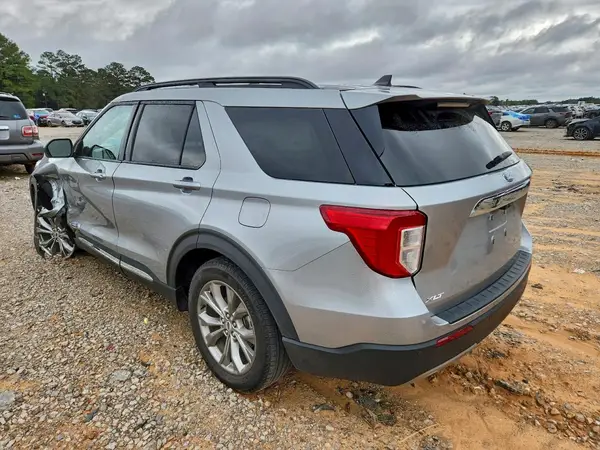 1FMSK7DH0PGB93338 2023 FORD EXPLORER - Image 2