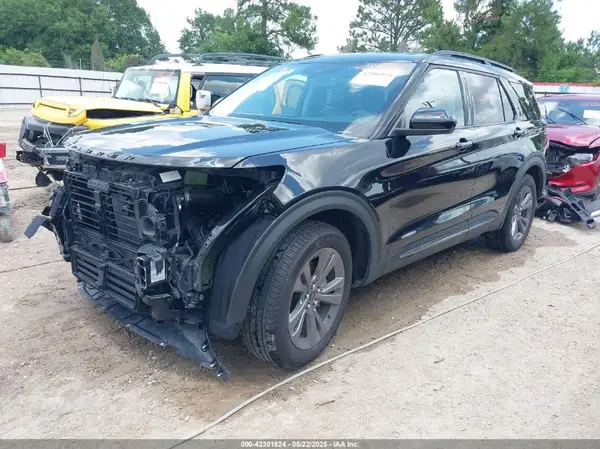 1FMSK7DH0RGA13584 2024 FORD EXPLORER - Image 2