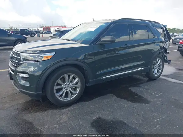1FMSK7DH0RGA38789 2024 FORD EXPLORER - Image 2