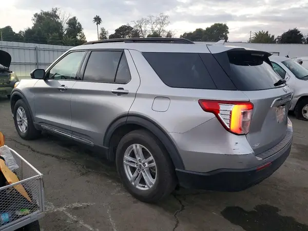 1FMSK7DH1LGC02977 2020 FORD EXPLORER - Image 2