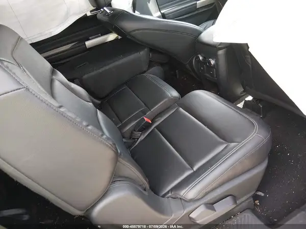1FMSK7DH1MGA15045 2021 FORD EXPLORER - Image 8