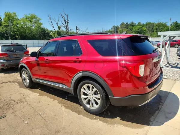 1FMSK7DH1MGA48756 2021 FORD EXPLORER - Image 2