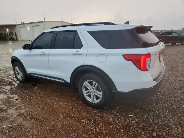 1FMSK7DH1MGA77190 2021 FORD EXPLORER - Image 2