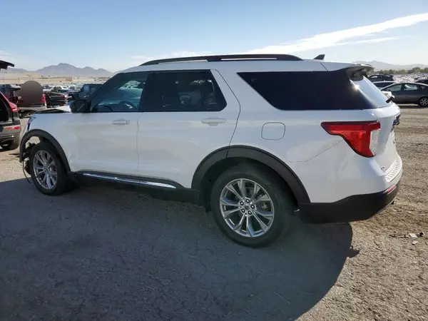 1FMSK7DH1MGC04052 2021 FORD EXPLORER - Image 2