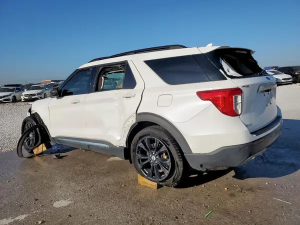 1FMSK7DH1MGC04410 2021 FORD EXPLORER - Image 2