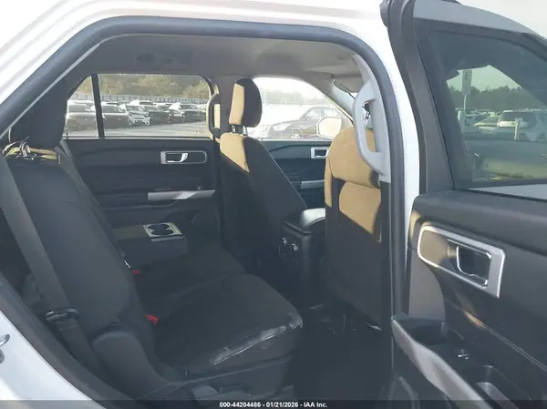 1FMSK7DH1MGC25175 2021 FORD EXPLORER - Image 8