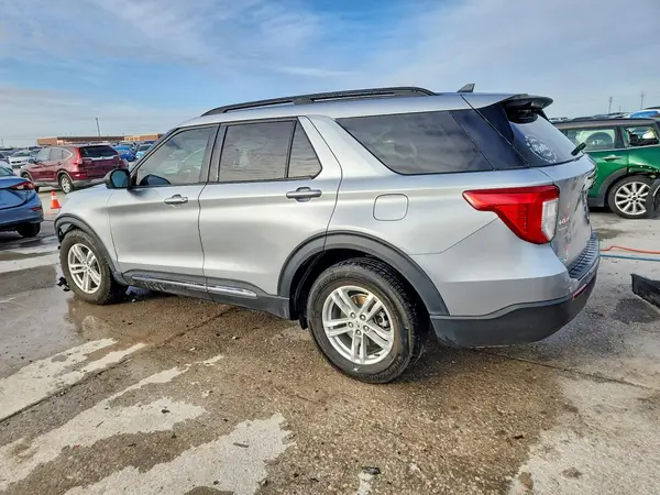 1FMSK7DH1MGC33048 2021 FORD EXPLORER - Image 2
