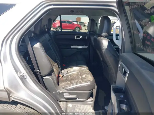 1FMSK7DH1NGA19839 2022 FORD EXPLORER - Image 8