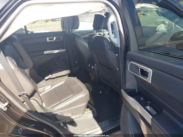 1FMSK7DH1NGA73996 2022 FORD EXPLORER - Image 8