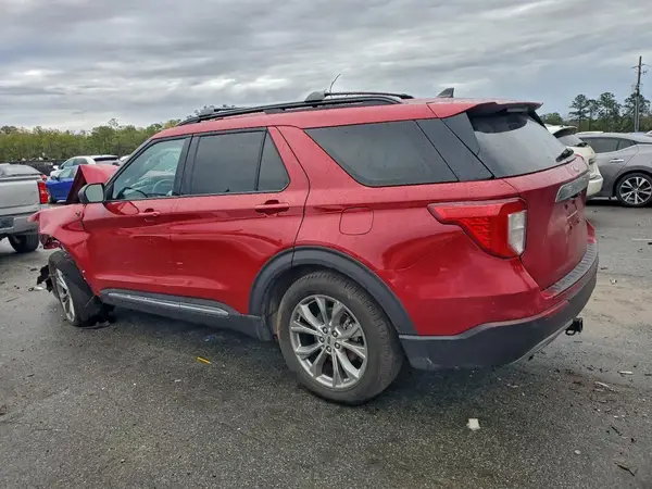 1FMSK7DH1NGC08510 2022 FORD EXPLORER - Image 2