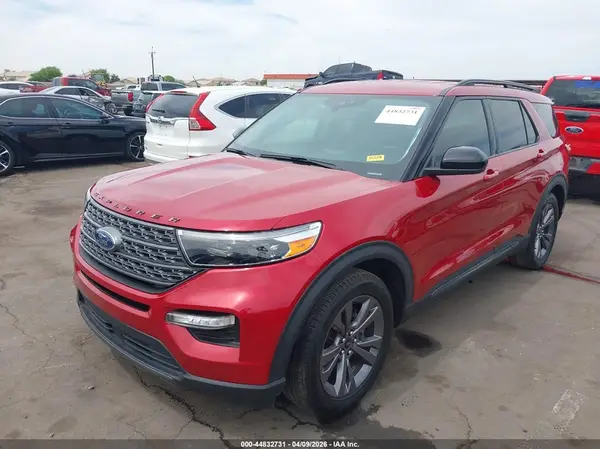 1FMSK7DH1NGC19183 2022 FORD EXPLORER - Image 2