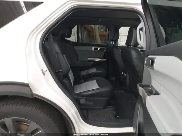 1FMSK7DH1PGA14028 2023 FORD EXPLORER - Image 8