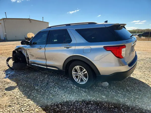 1FMSK7DH1PGA60765 2023 FORD EXPLORER - Image 2