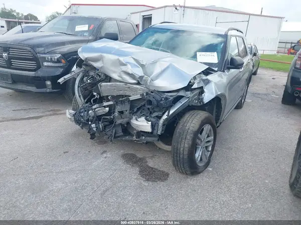 1FMSK7DH1PGB16946 2023 FORD EXPLORER - Image 2