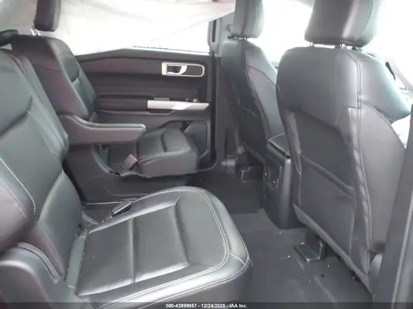 1FMSK7DH1PGB33925 2023 FORD EXPLORER - Image 8