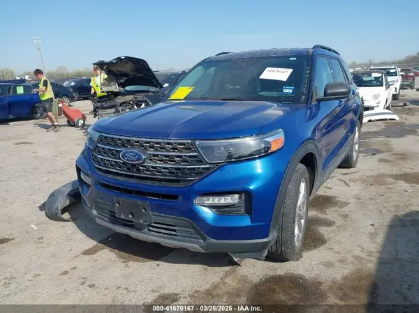 1FMSK7DH1PGB42284 2023 FORD EXPLORER - Image 2