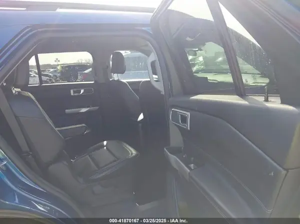 1FMSK7DH1PGB42284 2023 FORD EXPLORER - Image 8