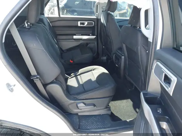 1FMSK7DH1PGB66830 2023 FORD EXPLORER - Image 8