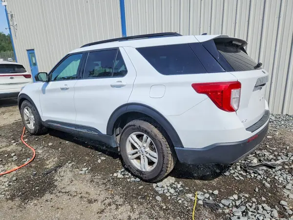 1FMSK7DH1PGB73924 2023 FORD EXPLORER - Image 2