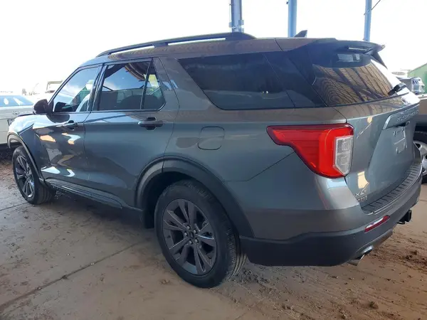 1FMSK7DH1PGB87418 2023 FORD EXPLORER - Image 2