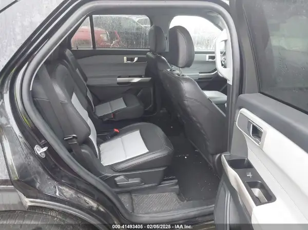 1FMSK7DH1PGB88889 2023 FORD EXPLORER - Image 8