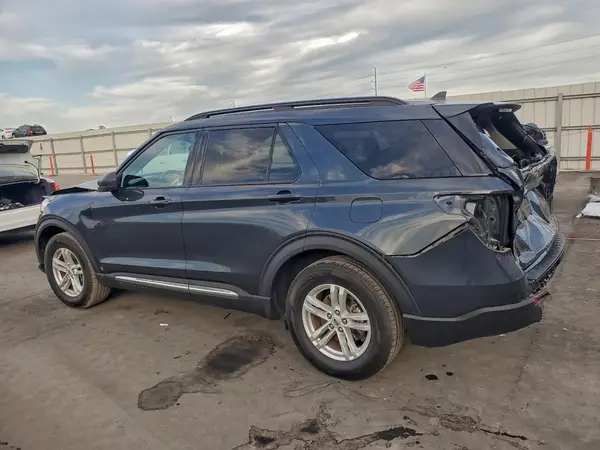 1FMSK7DH1PGB90089 2023 FORD EXPLORER - Image 2