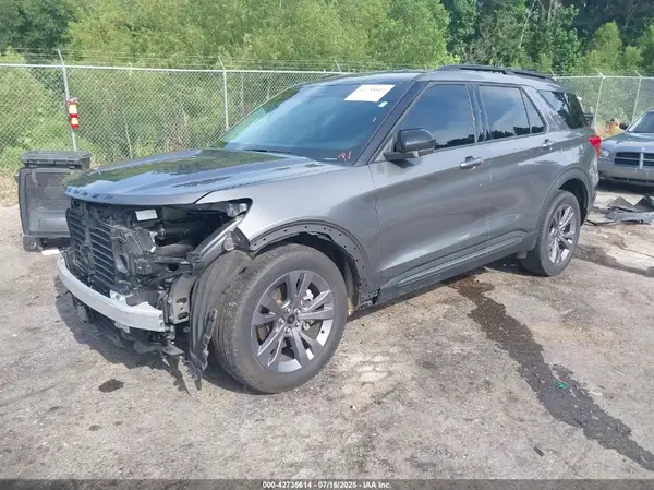 1FMSK7DH1PGB93252 2023 FORD EXPLORER - Image 2