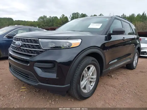 1FMSK7DH1RGA32645 2024 FORD EXPLORER - Image 2