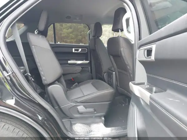 1FMSK7DH1RGA32645 2024 FORD EXPLORER - Image 8