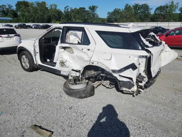 1FMSK7DH1RGA34833 2024 FORD EXPLORER - Image 2