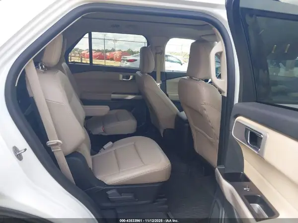 1FMSK7DH1RGA42155 2024 FORD EXPLORER - Image 8