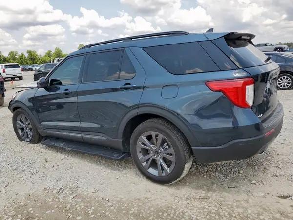 1FMSK7DH1RGA64799 2024 FORD EXPLORER - Image 2