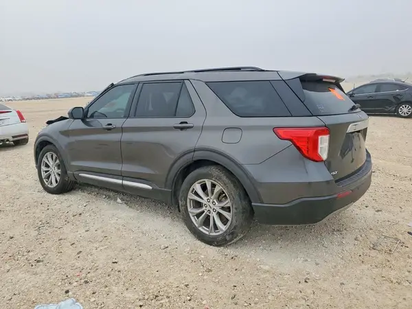1FMSK7DH2LGA15263 2020 FORD EXPLORER - Image 2